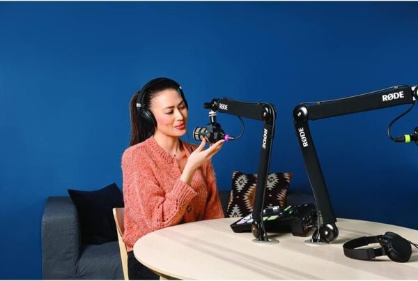RØDE PSA1+ Studio Boom Arm Review Silent Operation and Cable Management Explained