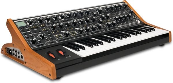 71Uj3LQb2cL._AC_SL1500_ MOOG Subsequent 37 Analog Synthesizer review exploring features, sound quality, and performance